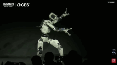 Boston Dynamics and Hyundai partner to deliver humanoid robots in car factories.